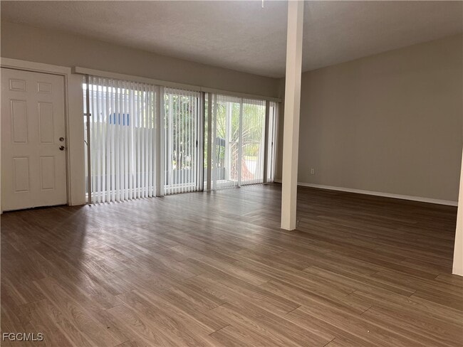 Foto del edificio - 535 Monterey Blvd NE