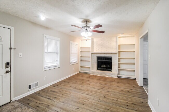 Foto del edificio - 2794 Sardis Dr