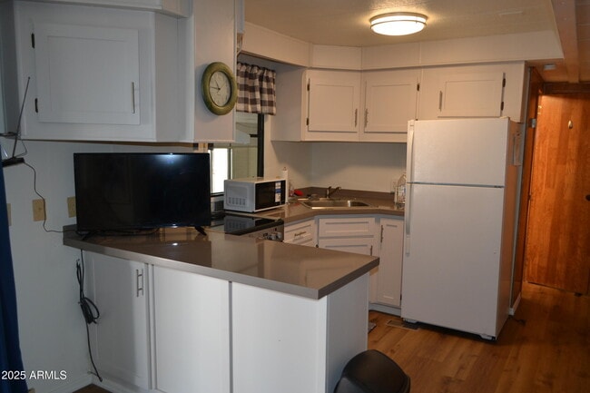 Building Photo - 1371 West St