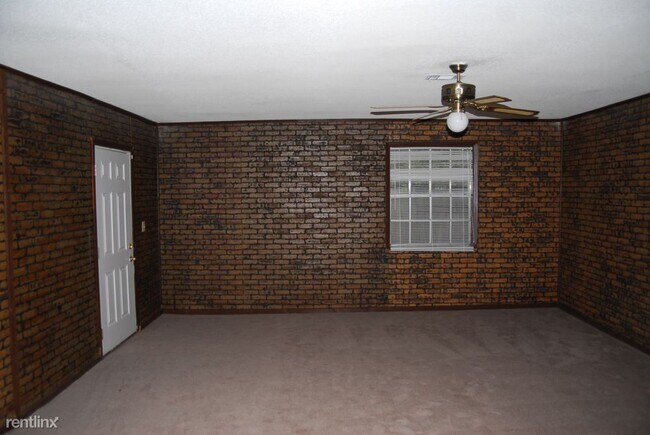 Foto del edificio - 3 br, 2 bath House - 12115 Edington Pl
