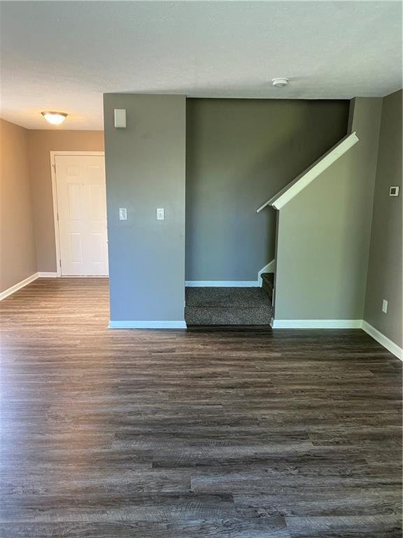 1222 Topp Creek Dr, Indianapolis, IN 46214 Condo for Rent in