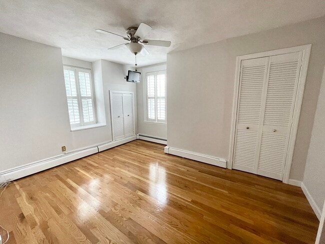 Building Photo - 130 P St