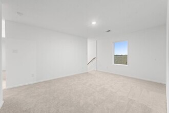 Building Photo - 25373 Carnation Ct