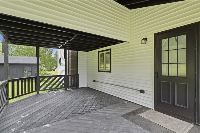 Building Photo - 3989 Dean Rd