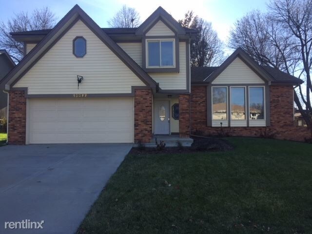 Primary Photo - 15277 Pepperwood Dr