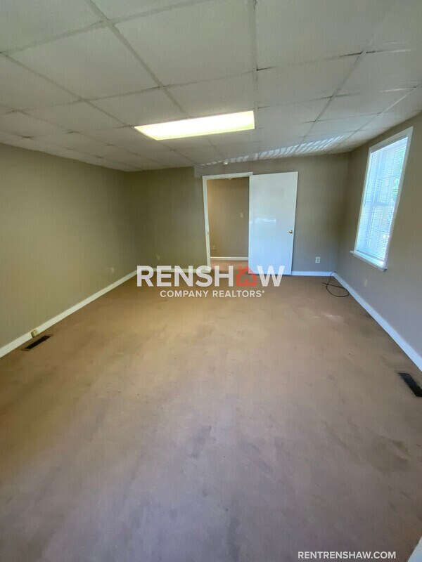 Foto del edificio - 208 N Monroe St