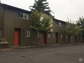 Building Photo - 505 27th Ave SE