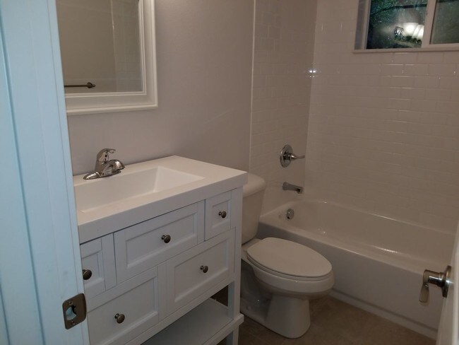 Foto del edificio - 2 Bed 1.5 Bath in Longmont