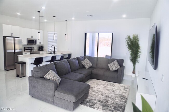 Foto del edificio - 2608 25th St W