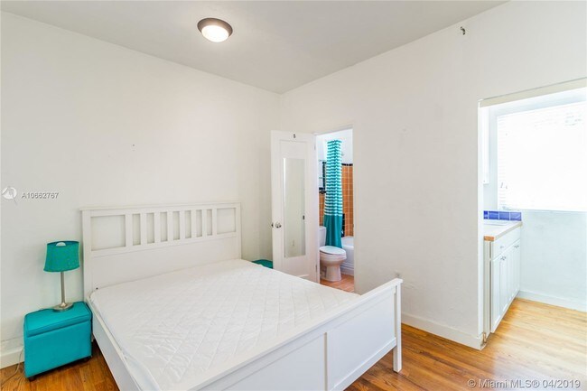 Foto del edificio - 741 15th St