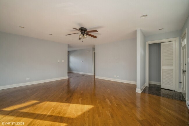 Building Photo - 1339 1st St