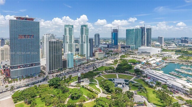 Foto del edificio - 50 Biscayne Blvd