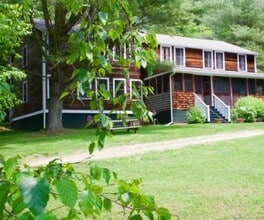 Building Photo - 308 Twin Lakes Rd