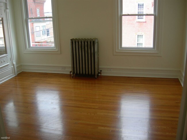 Foto del edificio - 841 N 24th St