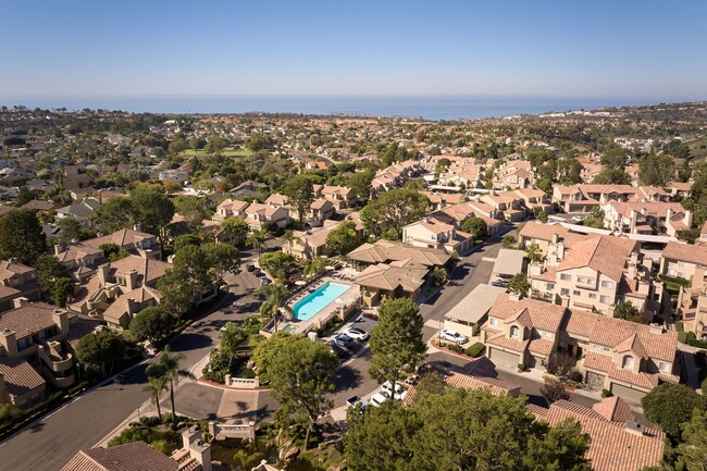 Foto del edificio - Reata Oakbrook Village