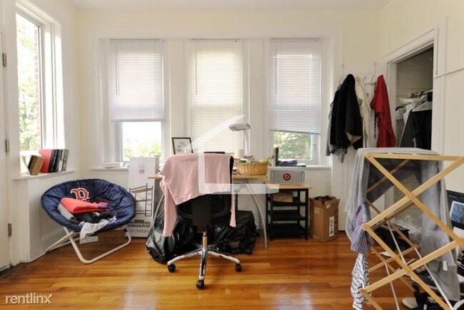 Building Photo - 3 br, 2 bath  - 21 James St # 11