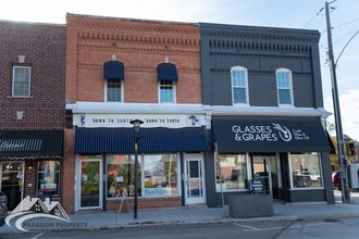 Building Photo - 157 Nelson St