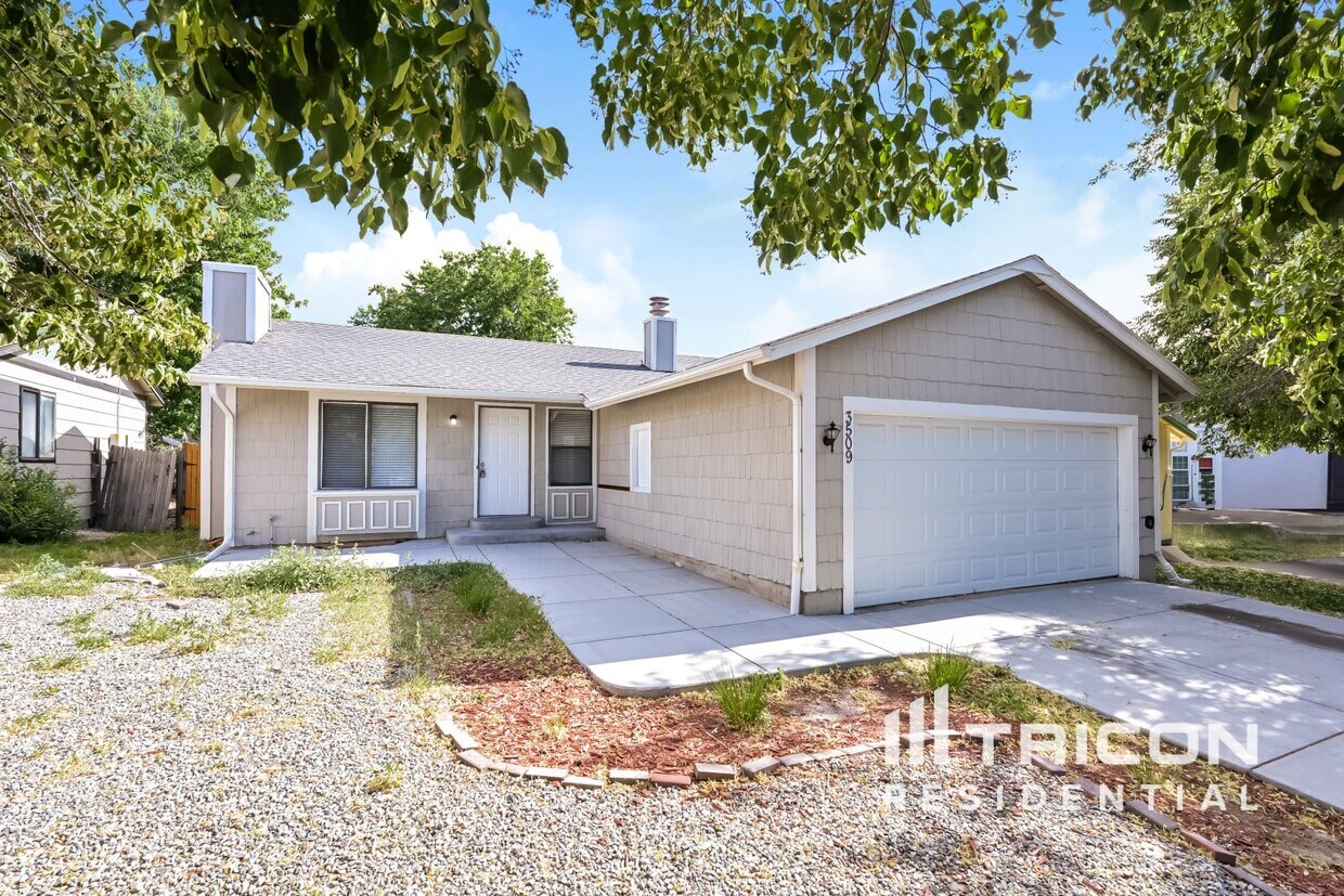 Primary Photo - 3509 S Norfolk Way