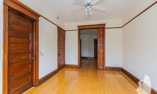 Foto del edificio - 3 bedroom in Chicago IL 60613