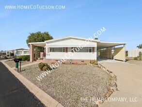 Building Photo - 10675 N Kilimanjaro Ave