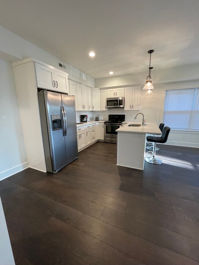 Foto del edificio - 4317 Holly St