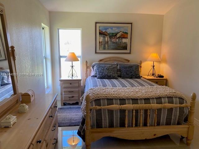 Building Photo - 1076 Rotonda Cir