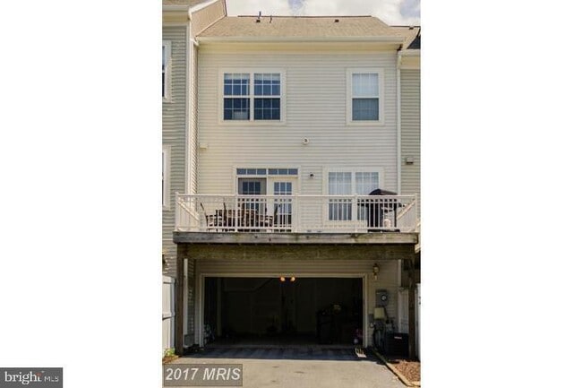 Building Photo - 12953 Clarksburg Square Rd