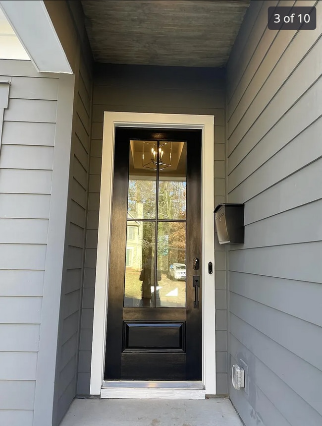 Front door with Nest doorbell - 5216 Lynnville Ave
