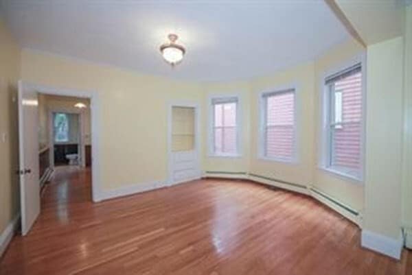 Foto del edificio - 60 Highland Ave