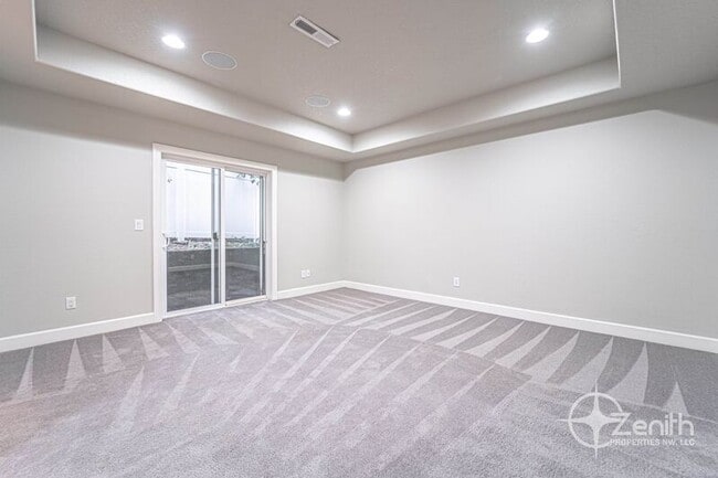 Building Photo - 8108 NE 35th Ave