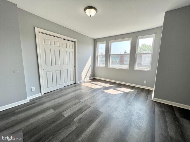 Foto del edificio - 2537 Carroll St