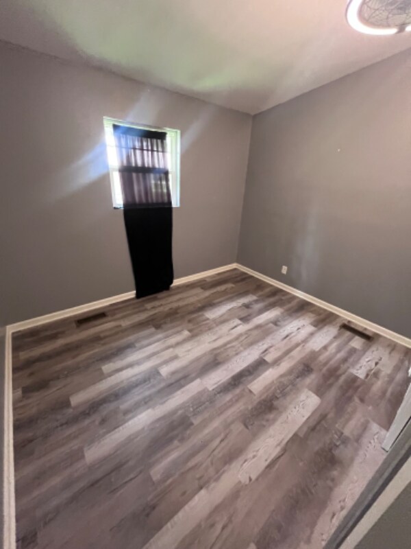 Foto del edificio - 1407 E 50th Pl