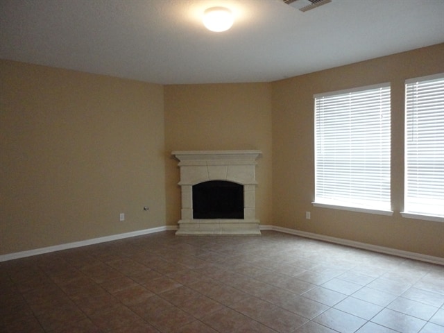 Building Photo - 11107 Lori Falls Ct