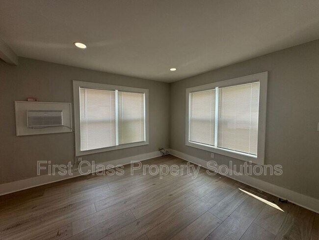 Photo - 2141 NW 29th St House