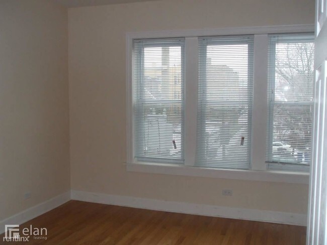 Building Photo - 2 br, 2 bath Condo - Stramlin Unit 2