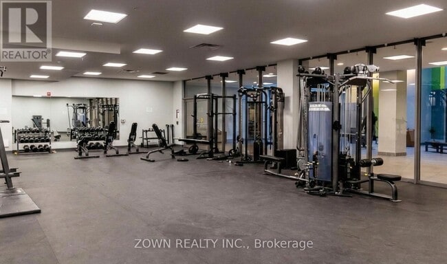 Building Photo - 652 Princess St