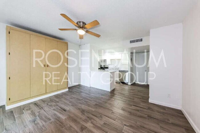 Foto del edificio - 6320 N 16th St