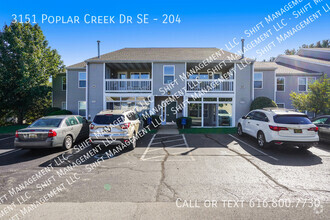 Building Photo - 3151 Poplar Creek Dr SE