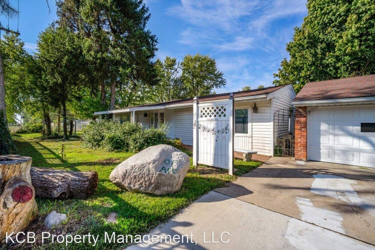 Foto principal - 3 br, 1 bath House - 1004 West Lincoln Road