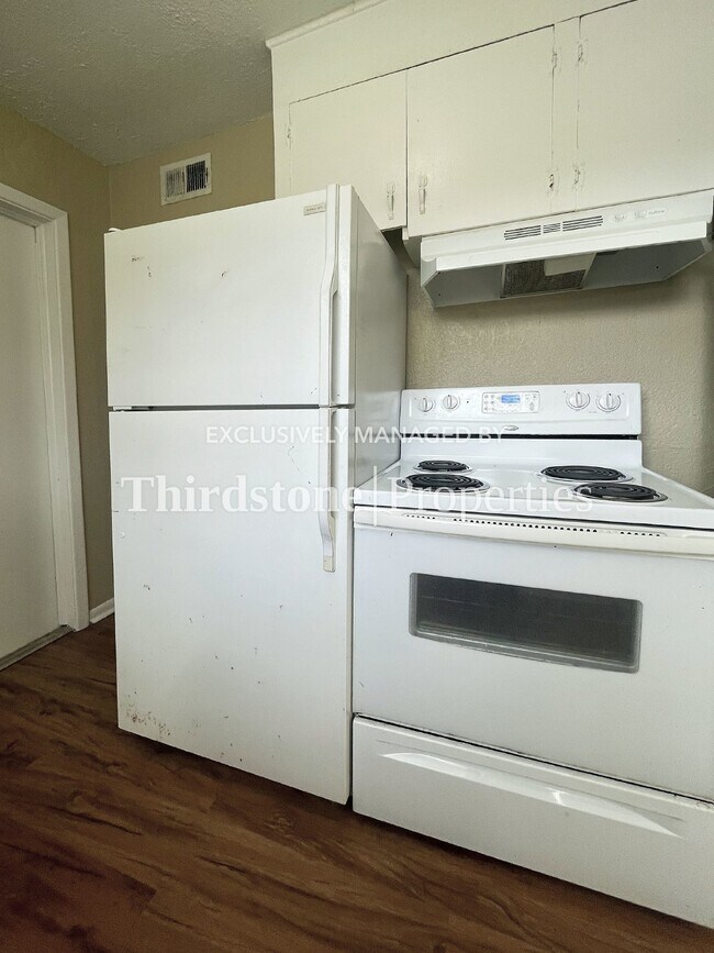 Foto del edificio - 1425 W 26TH Street, JACKSONVILLE, FL 32209