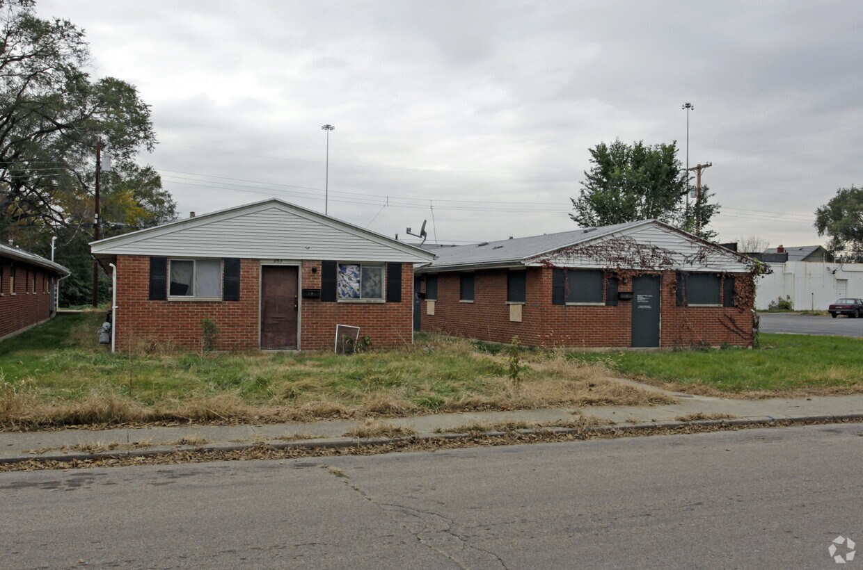 Building Photo - 283-287 Hunter Ave