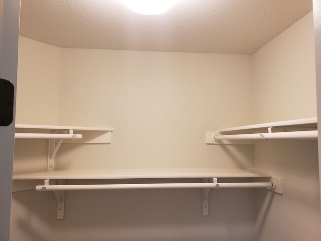 Foto del edificio - Town home for rent