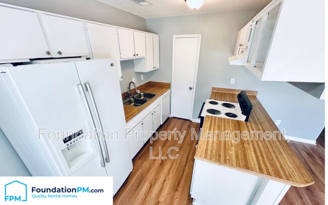 Building Photo - 6498 Wimble Rd