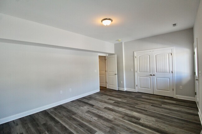 Photo - 1156 Harvest Ct Townhome