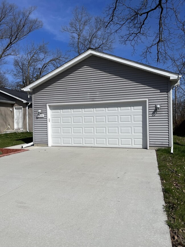 Foto del edificio - 29030 112th Pl