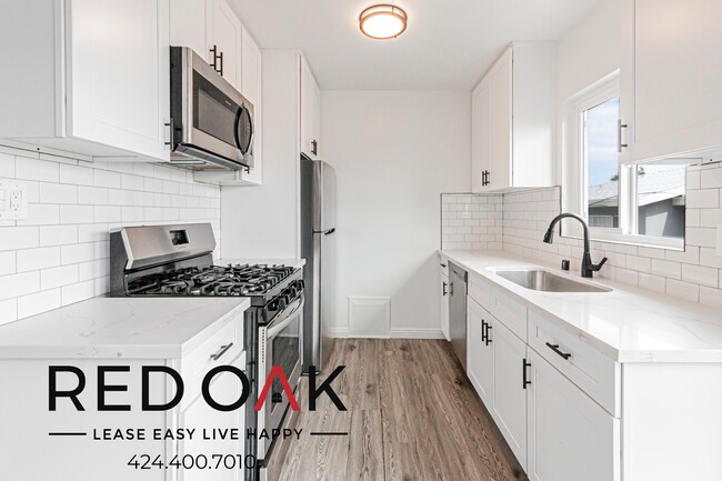 Foto del edificio - 3401 Club Dr