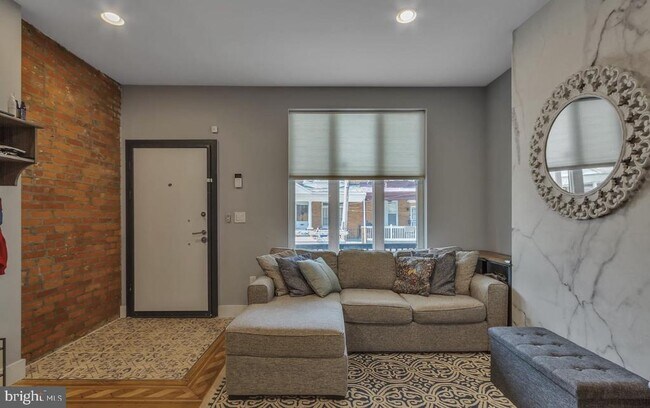 Foto del edificio - 5009 Irving St