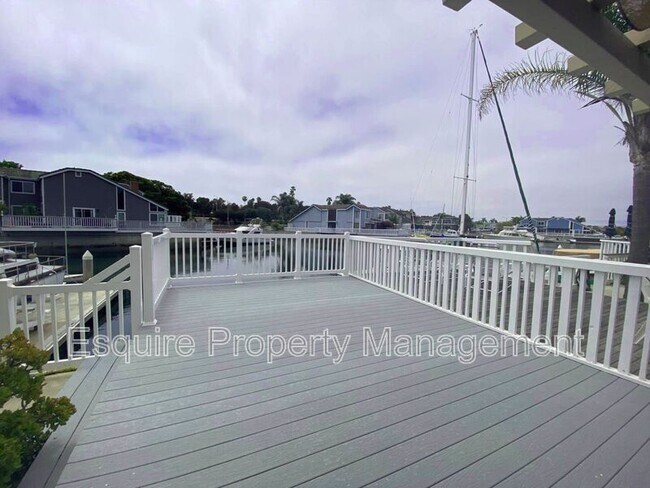 Foto del edificio - 2325 Kingsbridge Ln