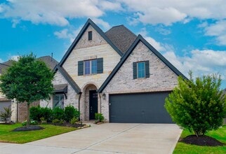 Building Photo - 30103 Aralia Dr