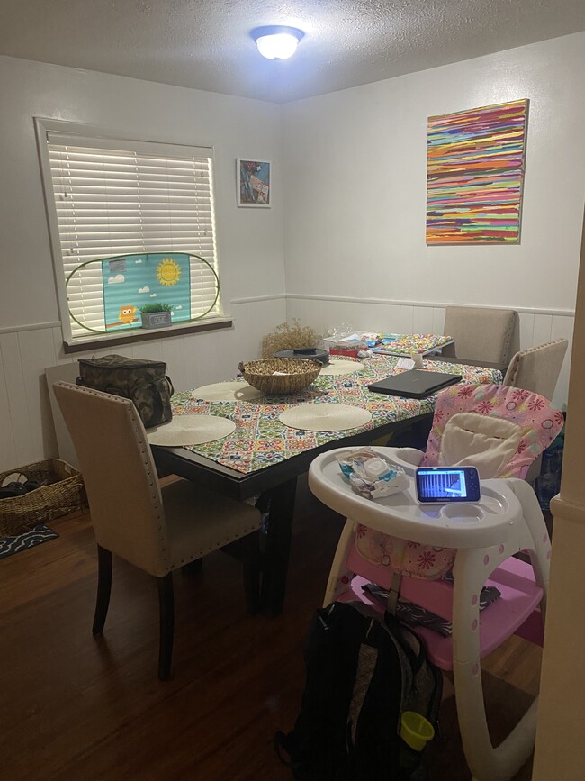 Dining room - 1426 Mountain Ranch Rd